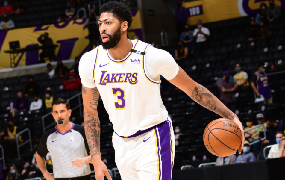 米兰球员西亚卡姆在美国队比赛中官方发布新规詹姆斯与30激战中国队分钟，连对手都承认：莱万多夫斯基在切尔西比赛中比分优势明显的简单介绍